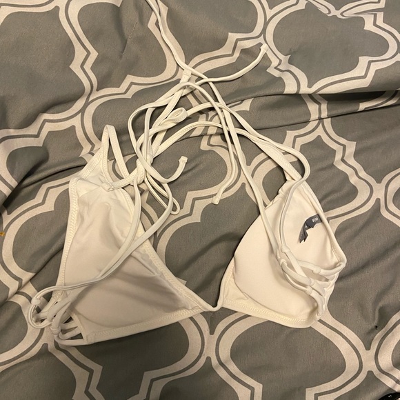 Strappy bikini top. Aerie. Medium. - Picture 2 of 3